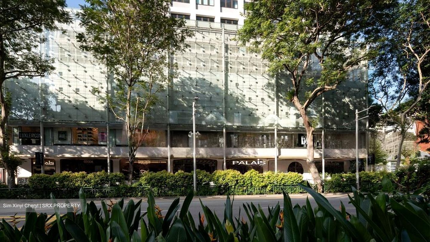Palais Renaissance (D9), Retail #478842431